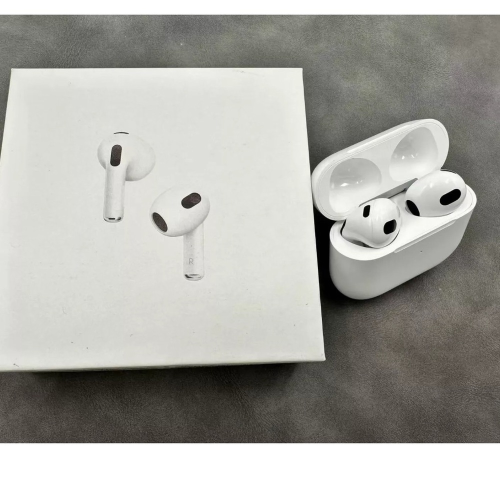 Wireless Earbuds with Charging Case - White